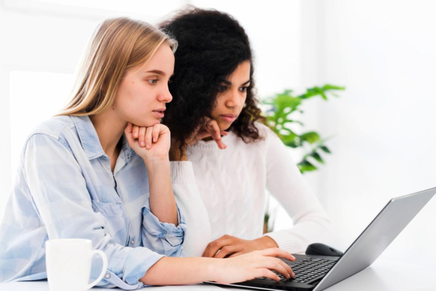 Moderní kancelář pelriqavosa v Olomouci s otevřeným prostorem pro konzultace